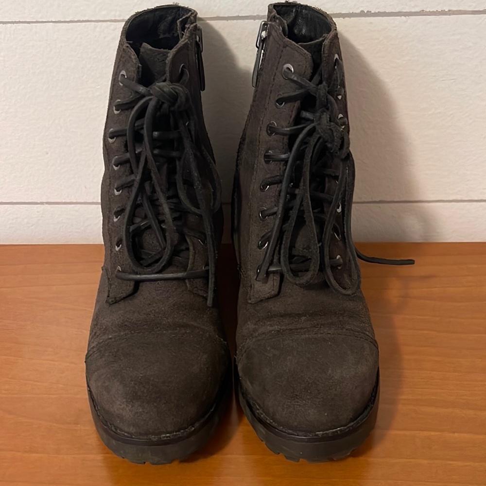 UGG Kilmer II Black Water-resistant Leather Combat Short Boots Size 6.5